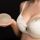 Does Breast Implants Increase the Risk of Breast Cancer?